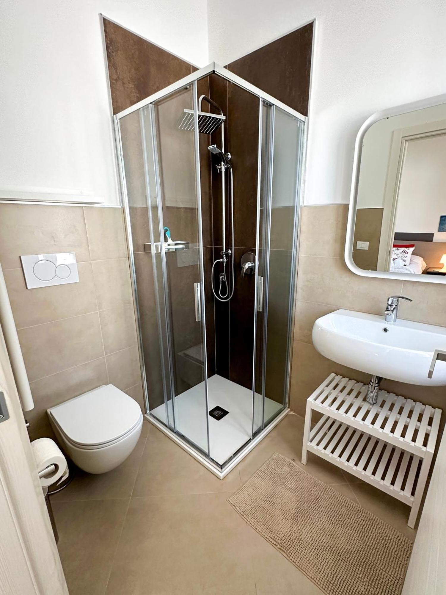 Flowing House Brindisi Luaran gambar